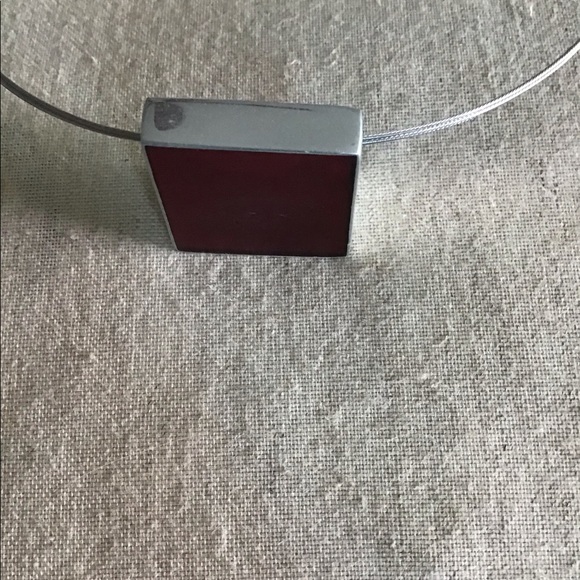 Necklace with reversible color pendant - Picture 3 of 6